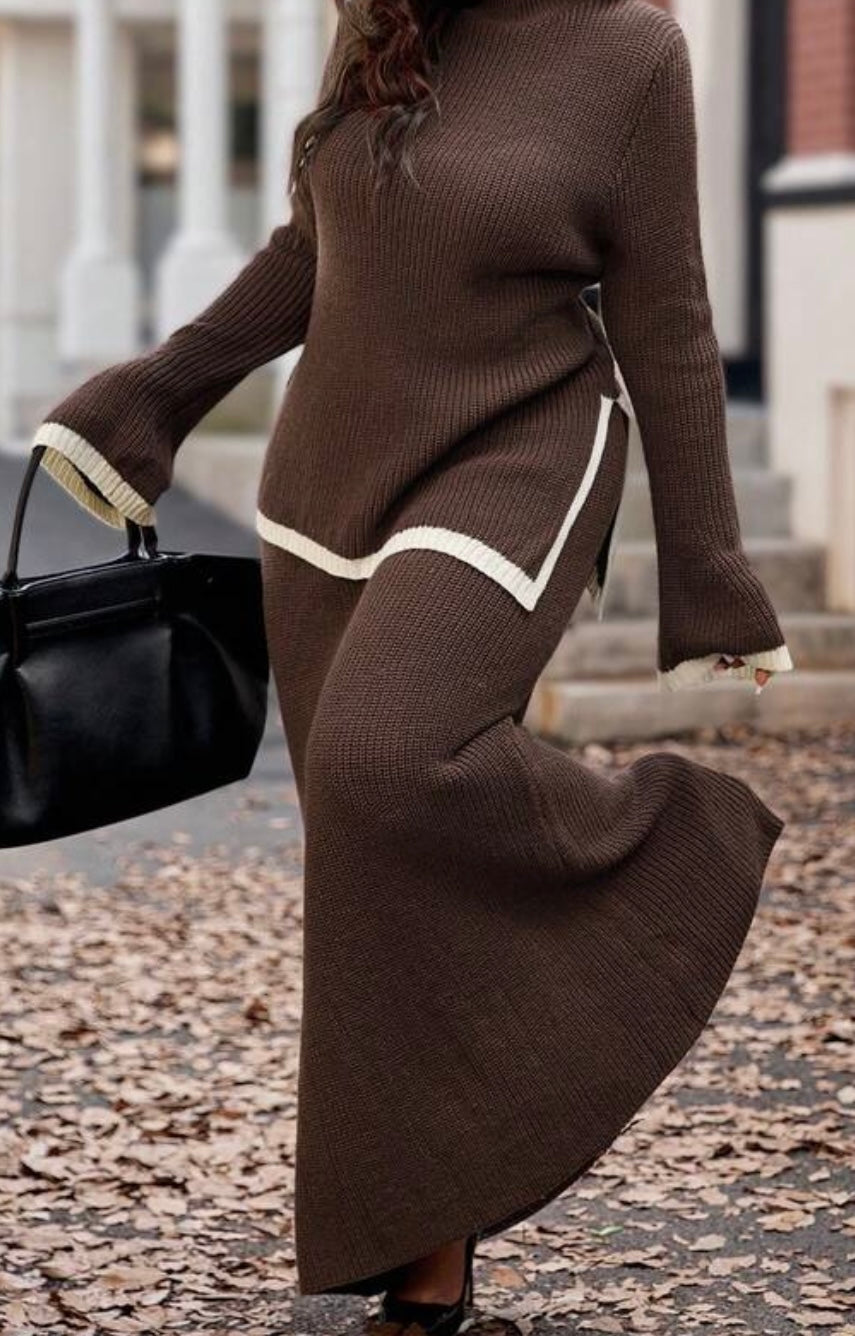 Elegante Gebreide Tweedelige Set – Rok en Trui met Contrasterende Afwerking
