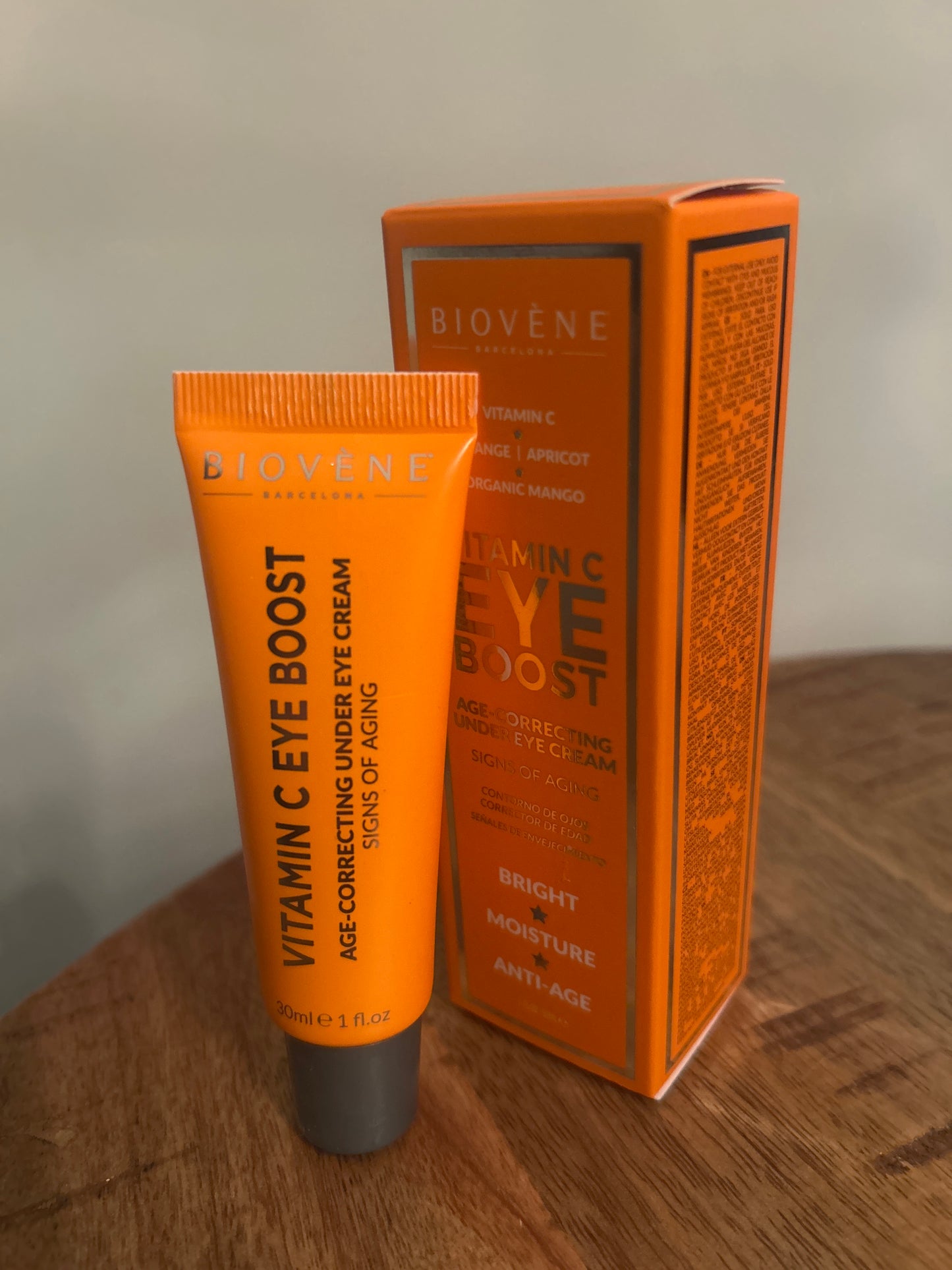 Biovène Vitamin C Eye Booster – Verhelderende & Verstevigende Oogcrème